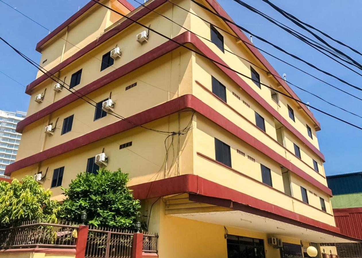 Oyo 3372 Hotel Pelita Terang Nagoya Exterior foto
