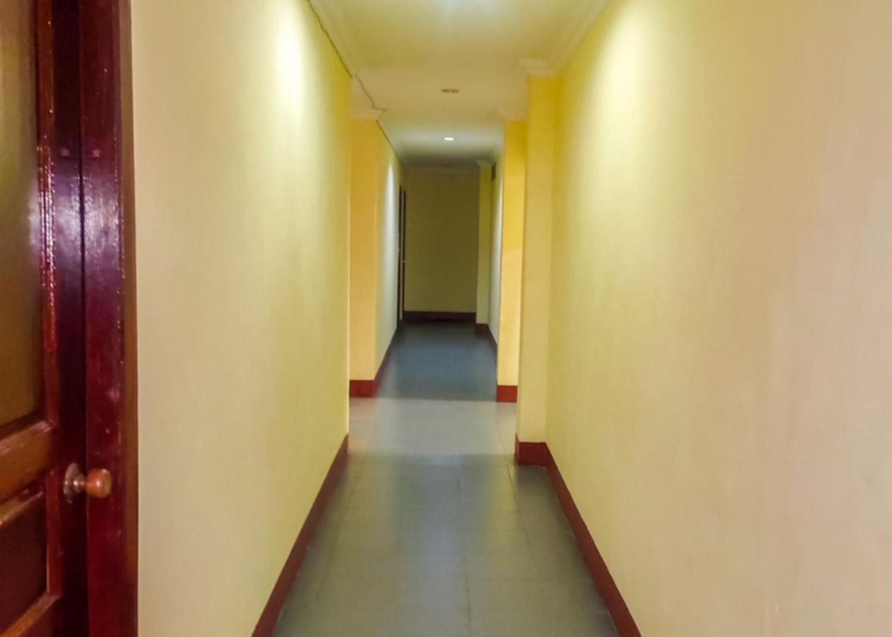 Oyo 3372 Hotel Pelita Terang Nagoya Exterior foto